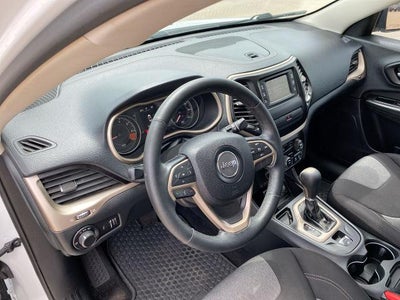 2014 Jeep Cherokee Sport