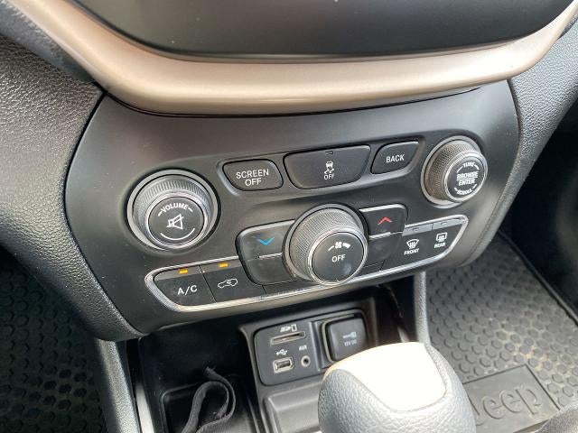 2014 Jeep Cherokee Sport