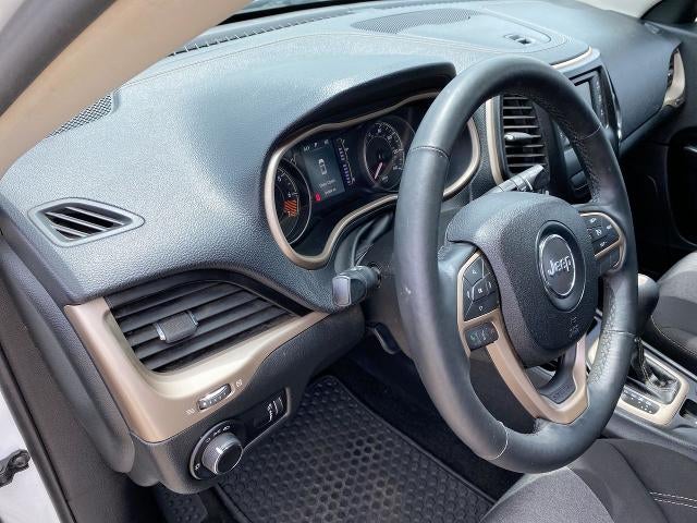 2014 Jeep Cherokee Sport