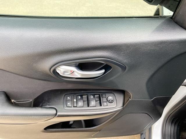 2014 Jeep Cherokee Sport