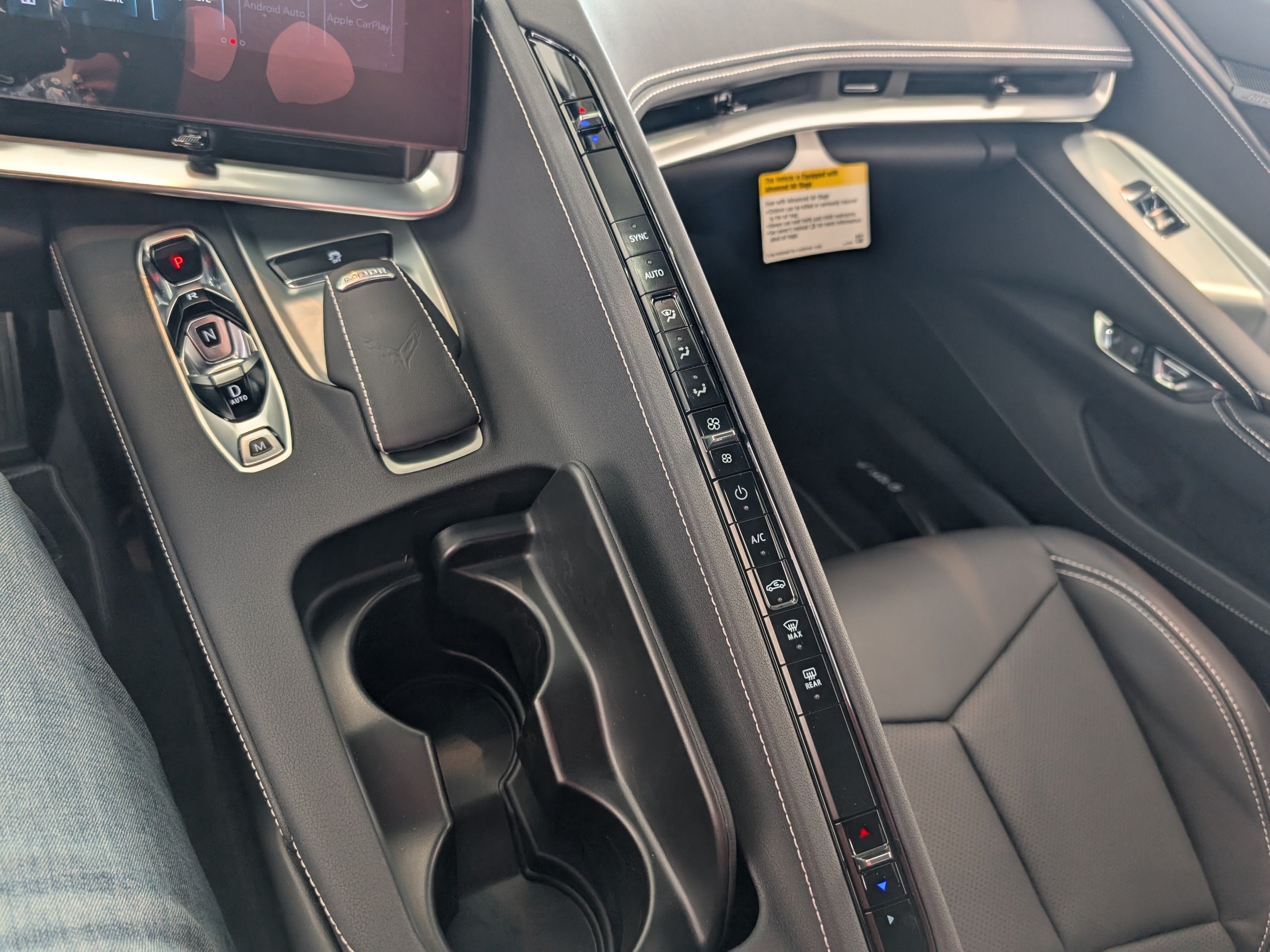 2025 Chevrolet Corvette E-Ray 1LZ