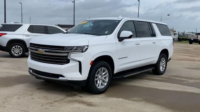 2024 Chevrolet Suburban LT