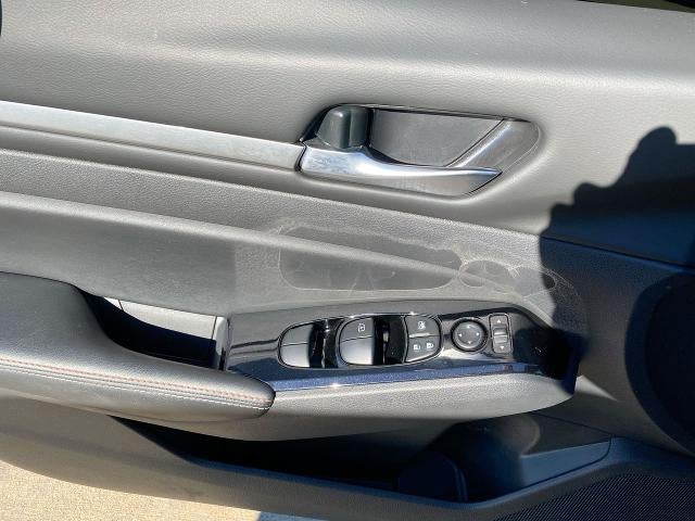 2024 Nissan Altima SR VC-Turbo FWD