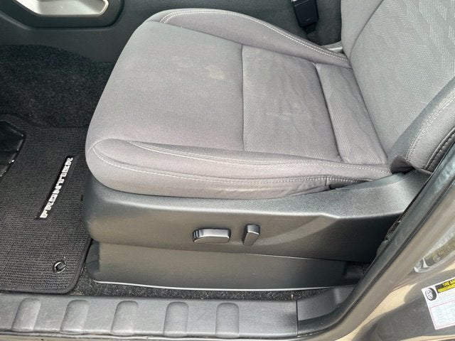 2024 Nissan Frontier Crew Cab SV 4x2