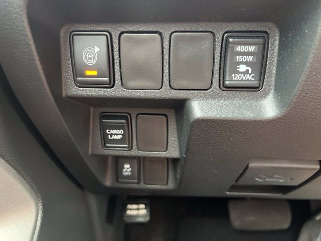 2024 Nissan Frontier Crew Cab SV 4x2