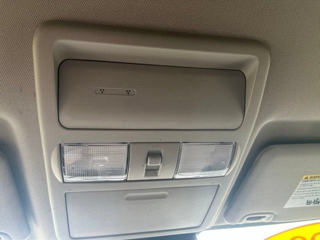 2024 Nissan Frontier Crew Cab SV 4x2