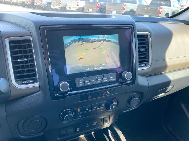 2023 Nissan Frontier Crew Cab SV 4x2