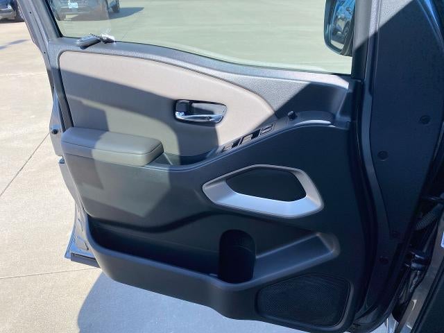 2023 Nissan Frontier Crew Cab SV 4x2