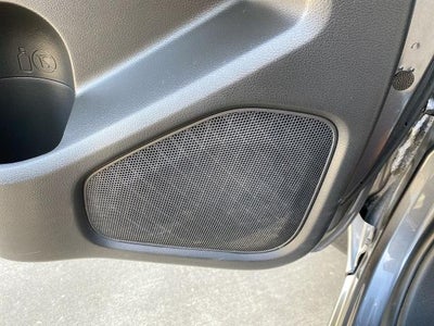 2023 Nissan Frontier Crew Cab SV 4x2