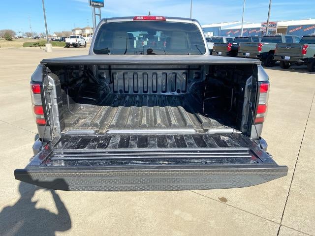 2023 Nissan Frontier Crew Cab SV 4x2