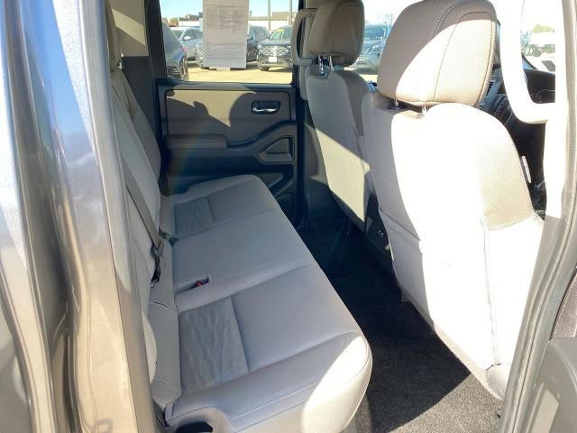 2023 Nissan Frontier Crew Cab SV 4x2