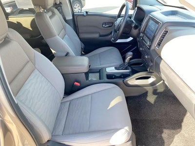 2023 Nissan Frontier Crew Cab SV 4x2