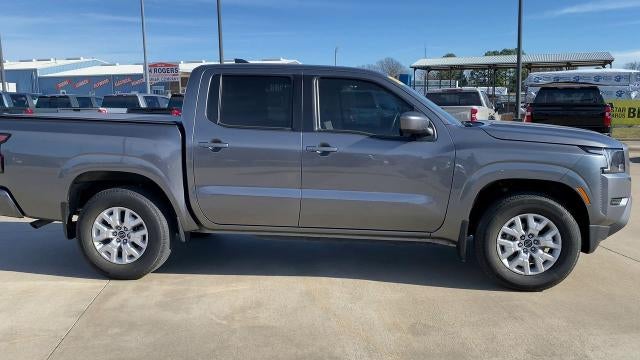 2023 Nissan Frontier Crew Cab SV 4x2