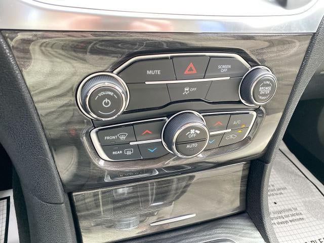 2021 Chrysler 300 Touring