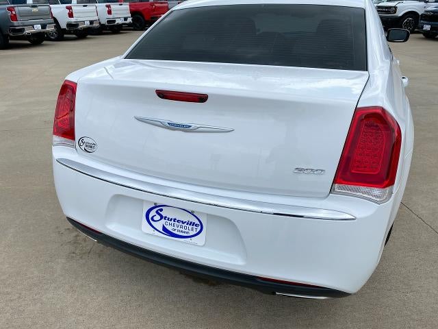 2021 Chrysler 300 Touring