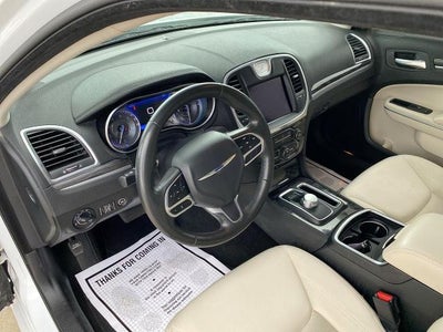 2021 Chrysler 300 Touring