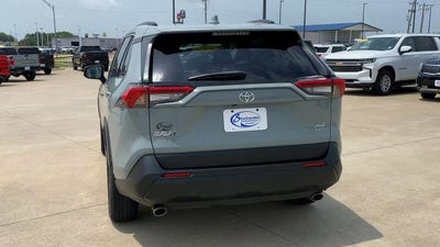 2021 Toyota RAV4 XLE