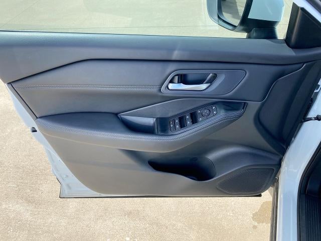 2024 Nissan Rogue SV FWD