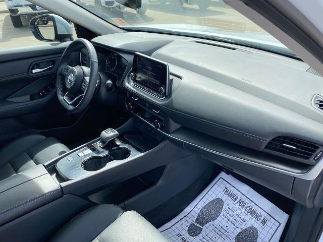 2024 Nissan Rogue SV FWD