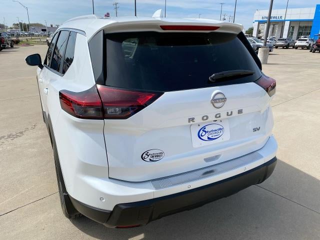 2024 Nissan Rogue SV FWD