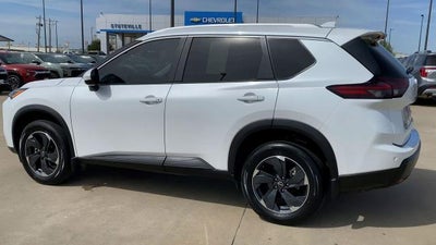 2024 Nissan Rogue SV FWD