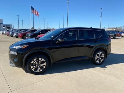 2022 Nissan Rogue SV FWD