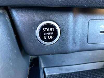 2022 Nissan Rogue SV FWD