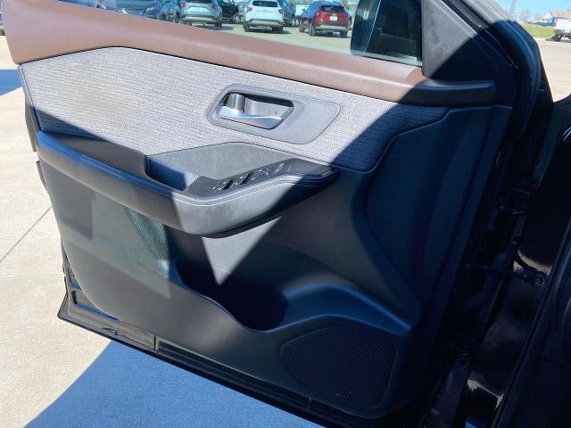 2022 Nissan Rogue SV FWD