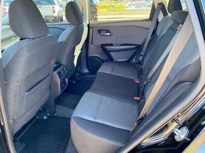 2022 Nissan Rogue SV FWD