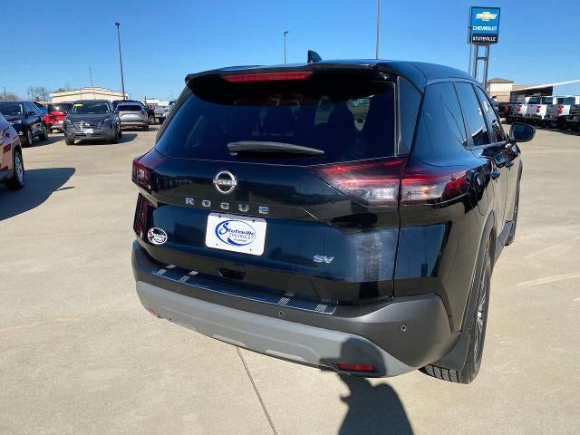 2022 Nissan Rogue SV FWD