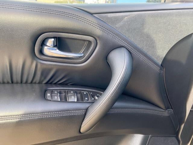 2023 Nissan Armada SV