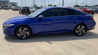 2024 Hyundai Elantra Limited